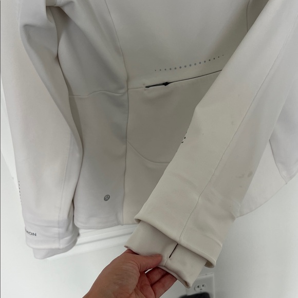 RARE Lululemon Athletica White Jacket - Picture 6 of 7